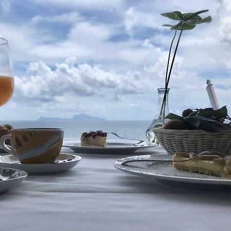 Borgo Marechiaro Bed and Breakfast Napoli Esterno foto