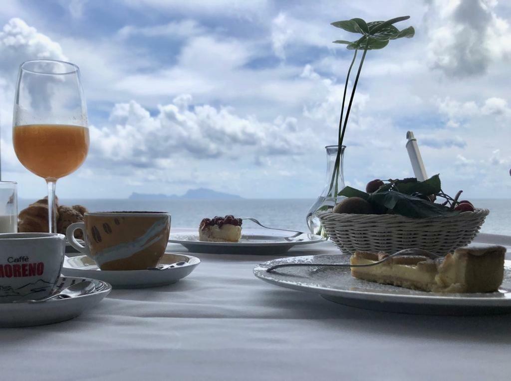 Borgo Marechiaro Bed and Breakfast Napoli Esterno foto